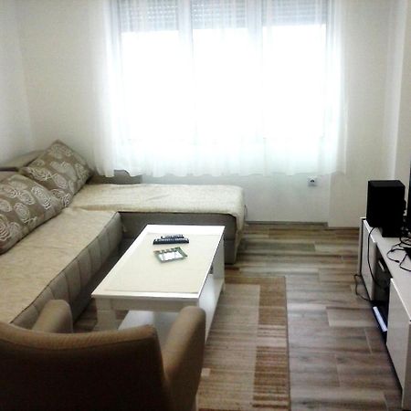 Ni Apartman Veljic מראה חיצוני תמונה