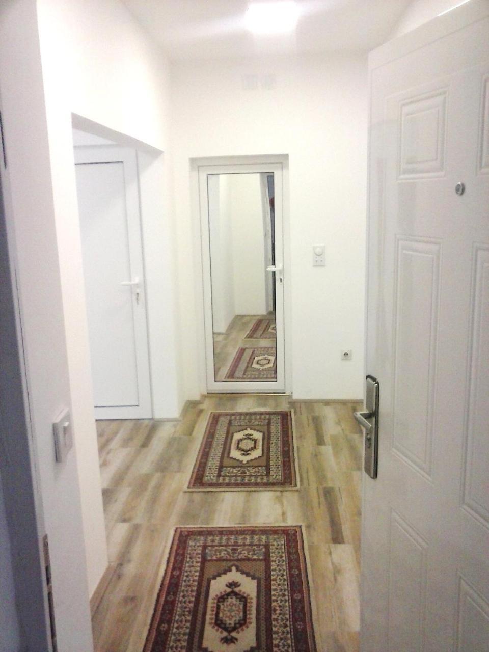Ni Apartman Veljic מראה חיצוני תמונה