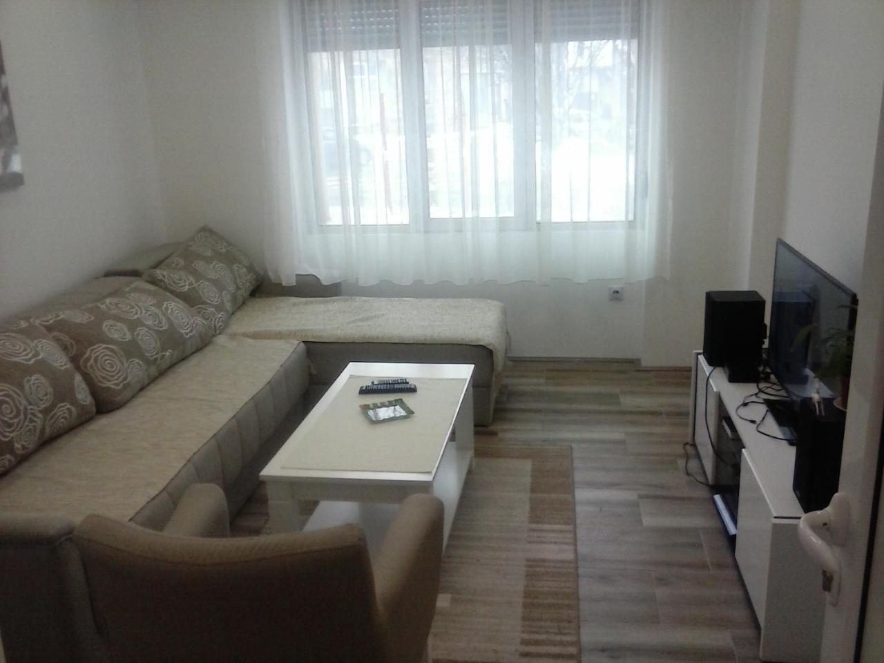 Ni Apartman Veljic מראה חיצוני תמונה
