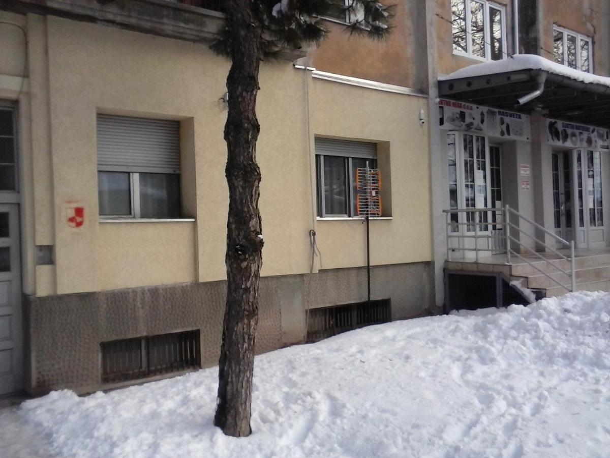 Ni Apartman Veljic מראה חיצוני תמונה